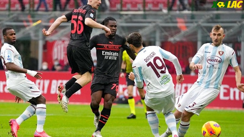 AC Milan sẽ đối đầu với Salernitana trên sân nhà AC Milan sẽ đối đầu với Salernitana trên sân nhà